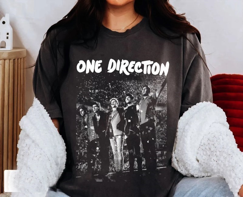 Join the Directioners: Official Shop Experience